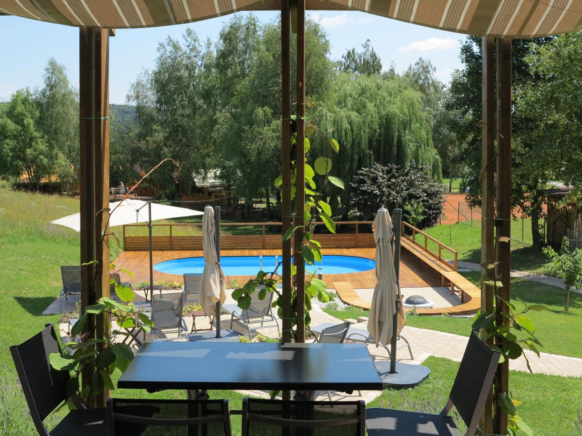 Naturasort Holiday Houses Pesnica pri Mariboru Kültér fotó